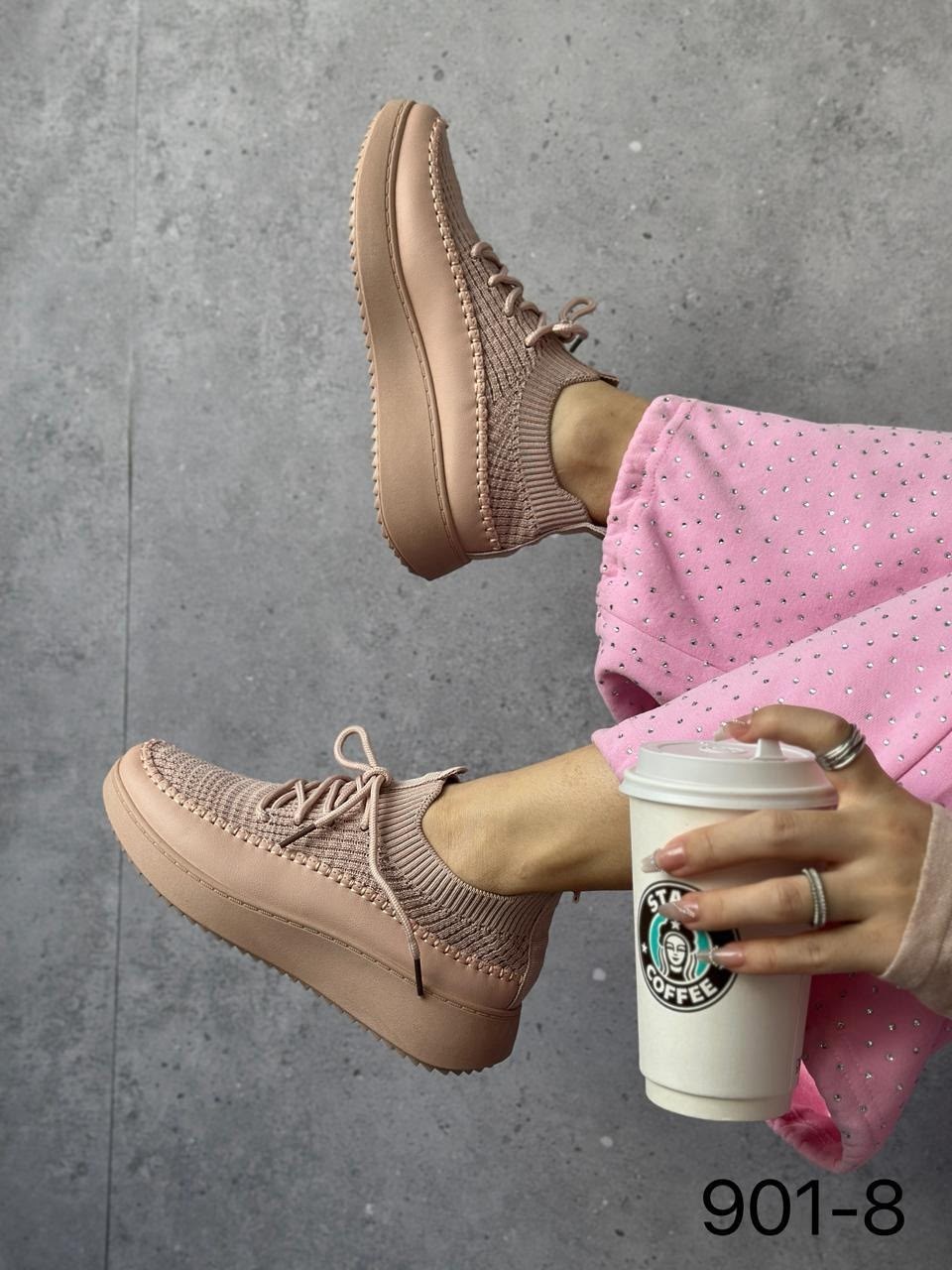 ,женские кроссовки,женские летние кроссовки,изи кроссовки женские,кроссовки повседневные