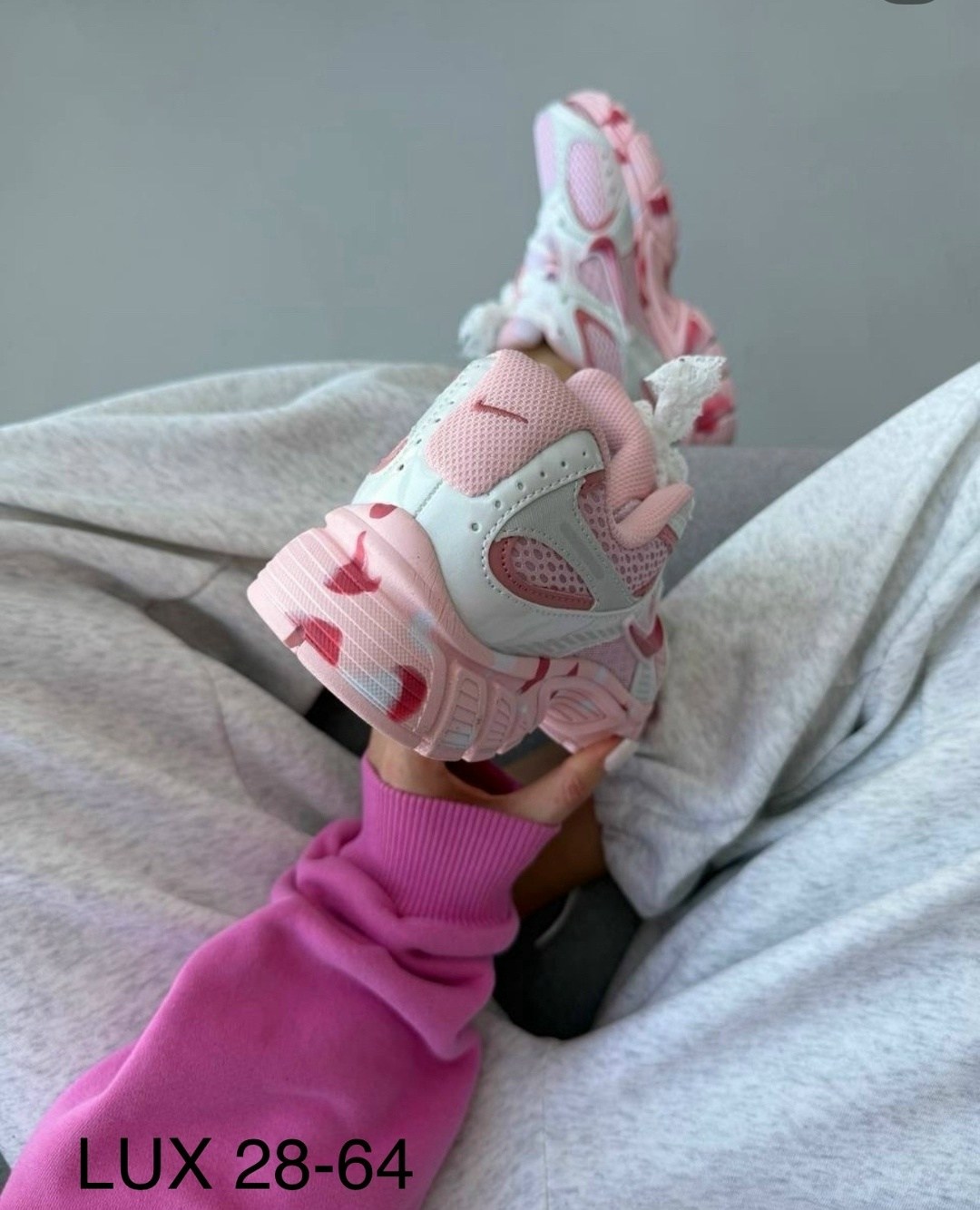 кроссовки женскиe,кроссовки женские nike,кроссовки nike,кроссовки спортивные air max tn plus nike,розовые кроссовки