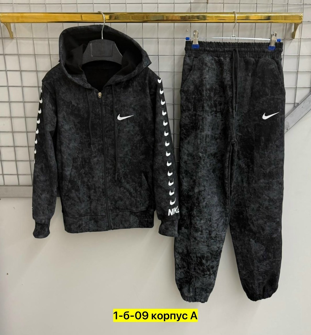 велюровый костюм,велюровый спортивная костюм,спортивный костюм,спортивный костюм z94322,костюм теплый