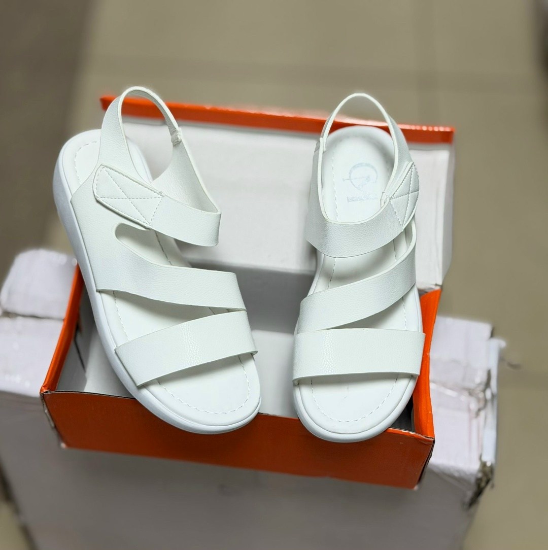 сандалии женские,женские босоножки,сандалии,босоножки белые,босоножки на мягкой подошве