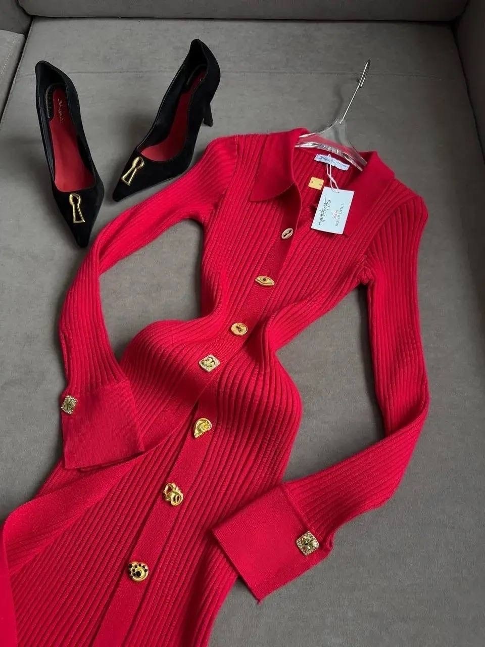 вязаное платье,трикотажное платье,платье,облегающее платье,вязаное платье женское