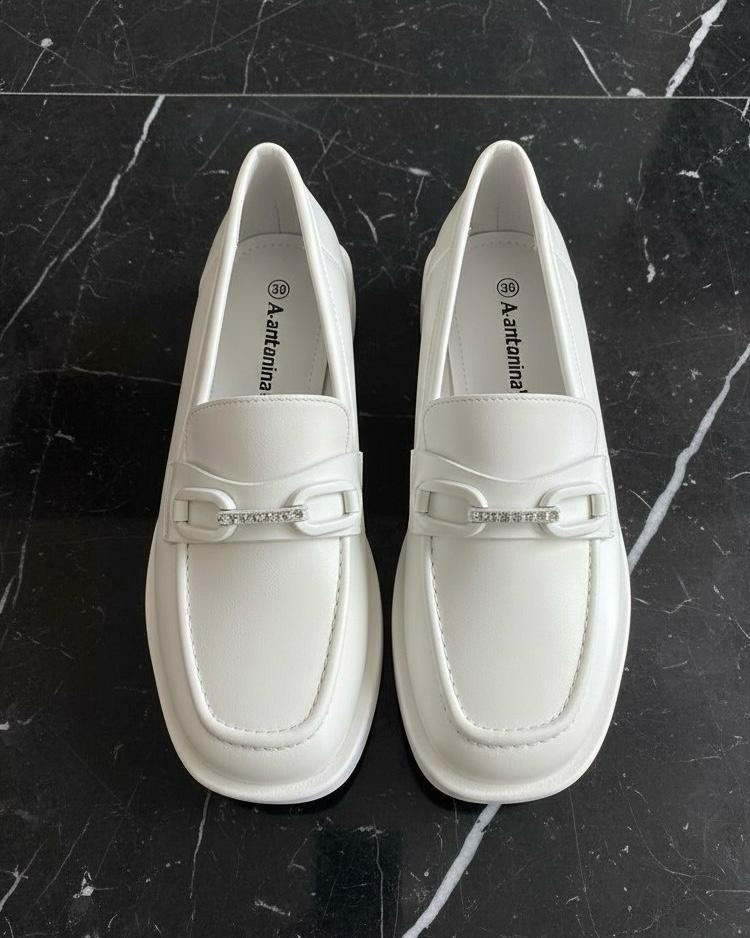 ,лоферы женские,модные лоферы,лоферы стильные,лоферы бежевые