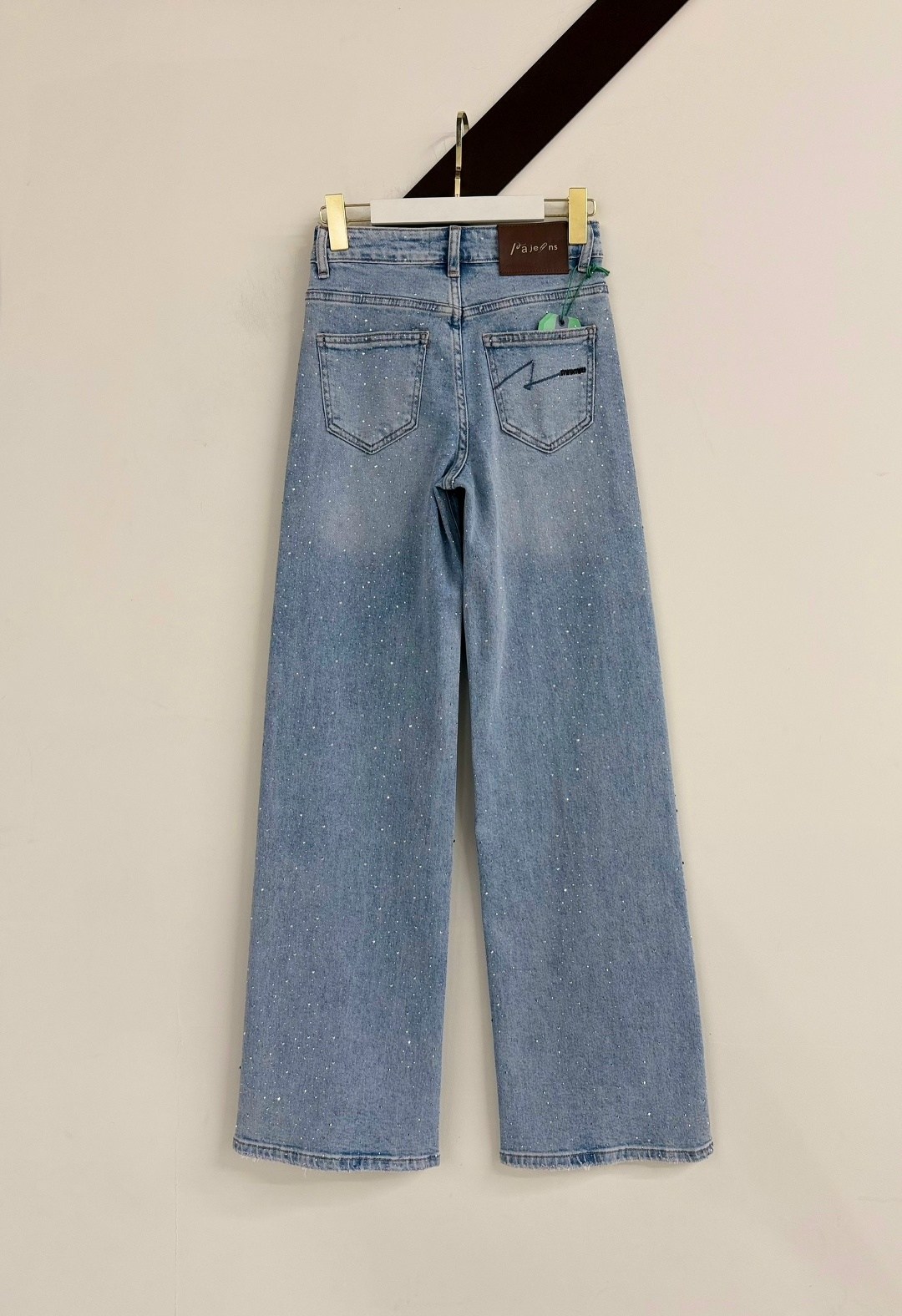 женские джинсы,модные джинсы,джинсы джинсы,стильные джинсы,джинсы