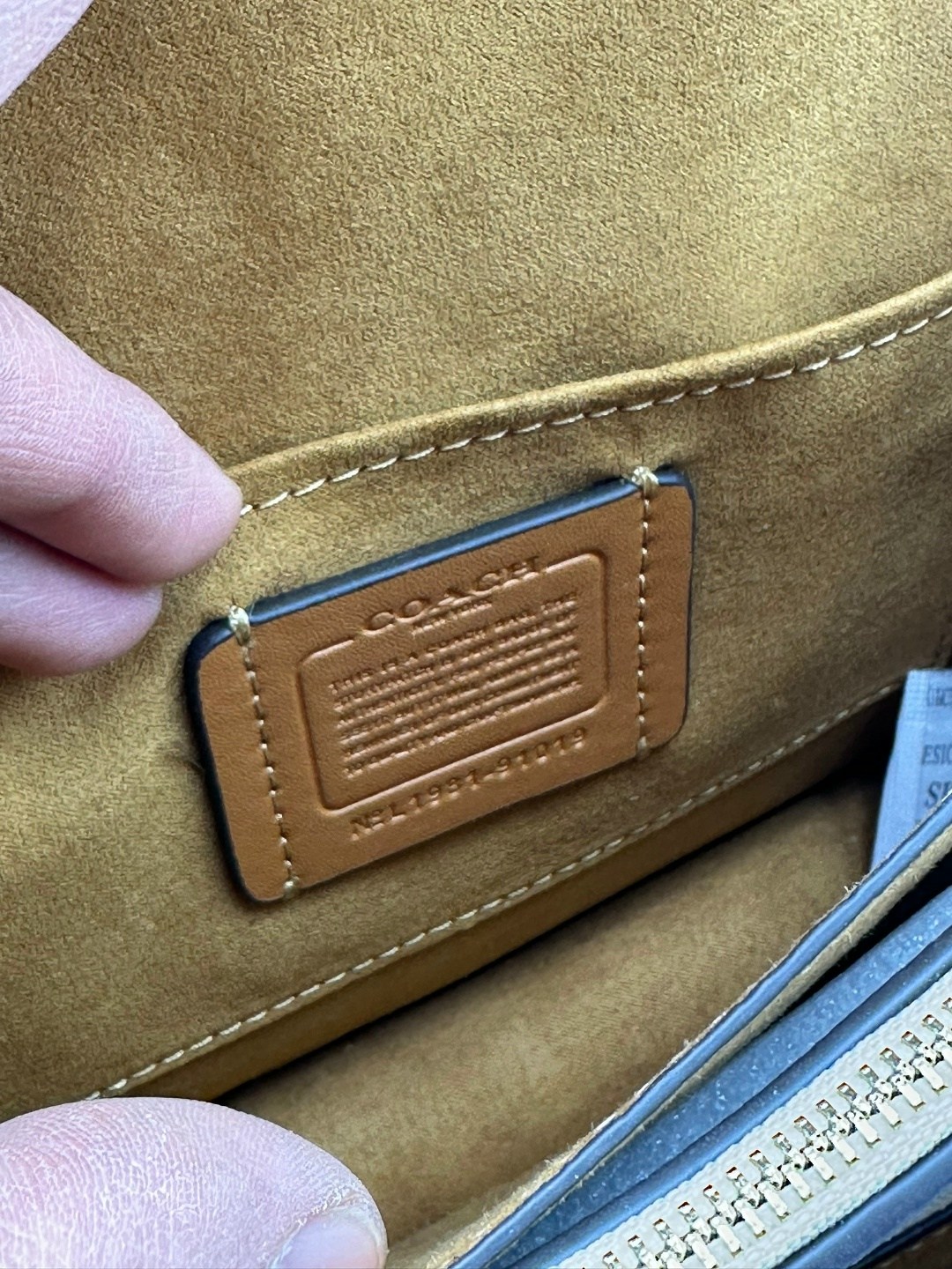 женская сумка coach,сумка coach,сумка coach через плечо,женская кожаная сумка через плечо coach klare,сумка