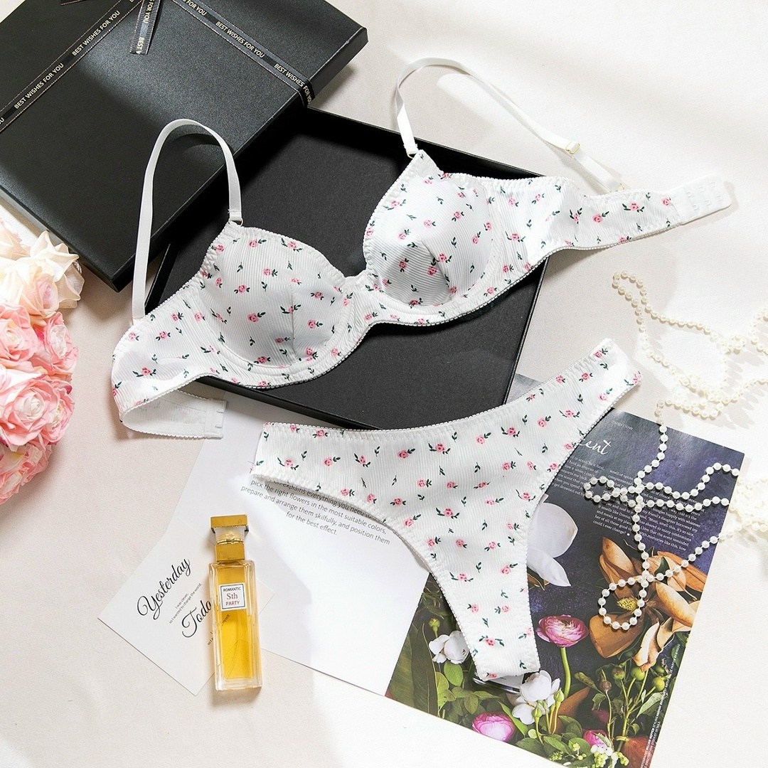 комплект нижнее белье,комплект нижнего белья женский,женская нижнее белье,нижнее белье комплект сексуальное,комплект белья женский
