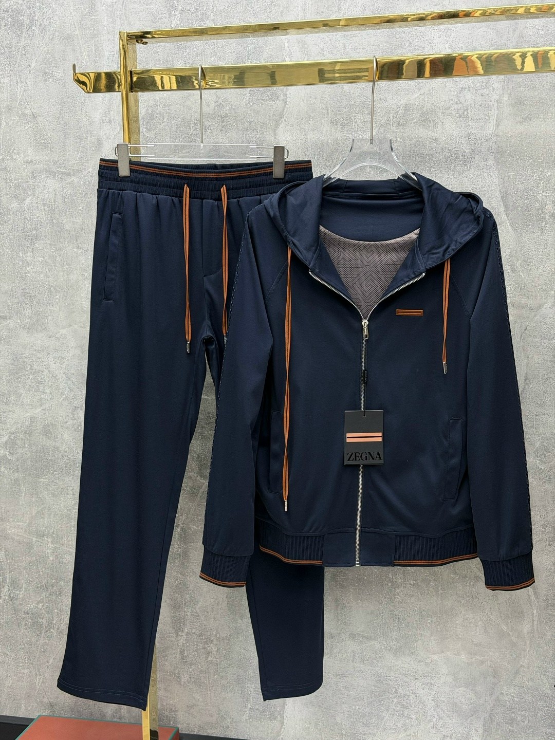 мужской спортивный костюм loro piana,костюм спортивный loro piana,спортивный костюм brunello cucinelli,спортивный костюм kiton,мужской спортивный костюм