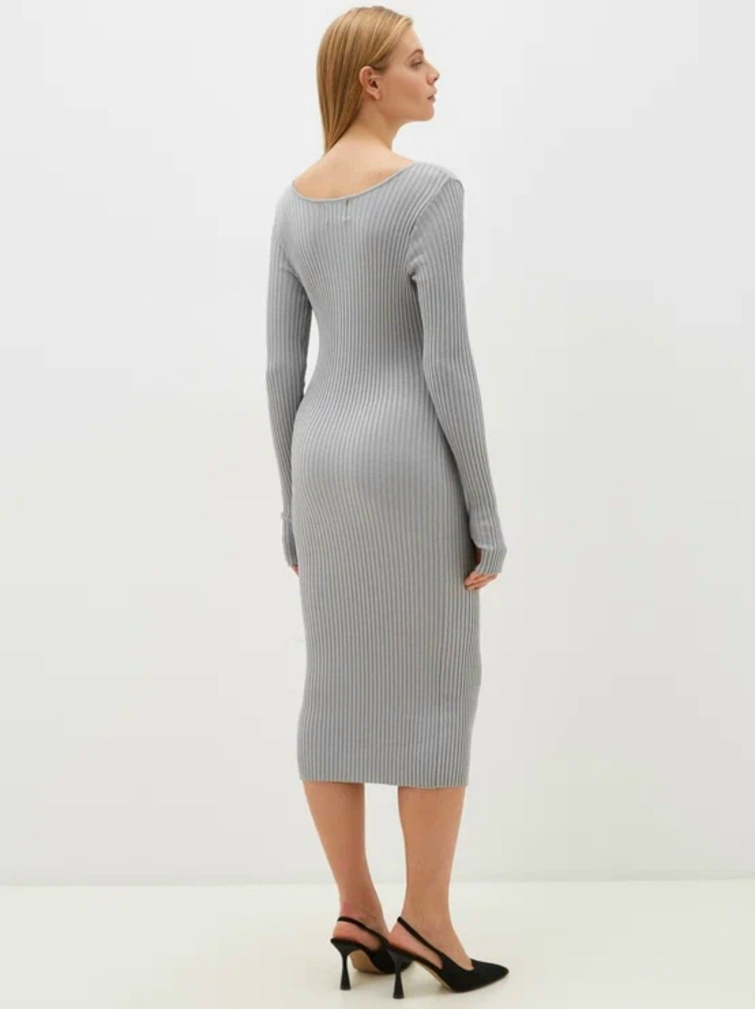 платье женское бирюзовое,платье лапша повседневное,платье длины миди,трикотажное платье,бирюзовое платье