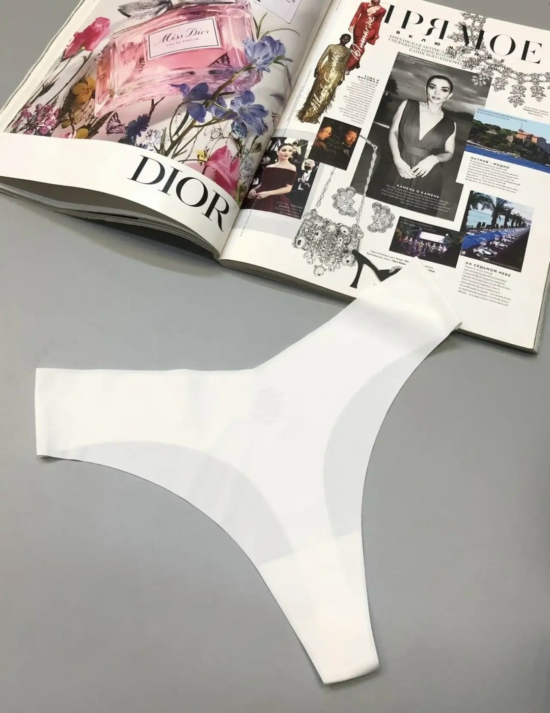 женские бесшовные трусы стринги,бесшовные стринги,женские трусы стринги,стринги белые,женские стринги