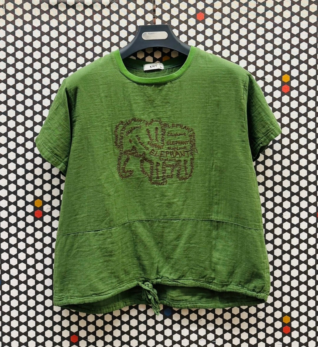 коричневая футболка,футболке,футболки мужские,футболка с принтом,принт футболки