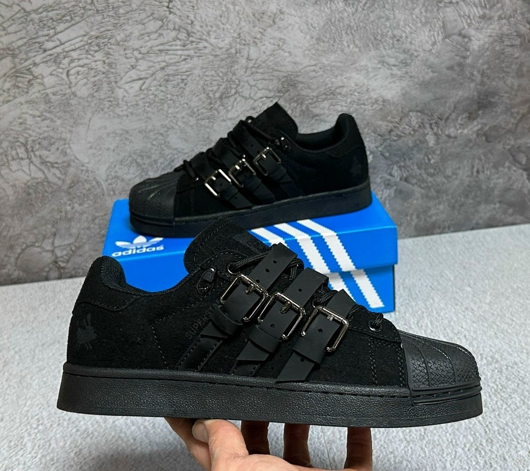 кроссовки superstar rabbit hole black adidas,кроссовки adidas superstar,кроссовки adidas superstar rabbit black,кроссовки adidas superstar rabbit hole grey,кроссовки адидас суперстар черные