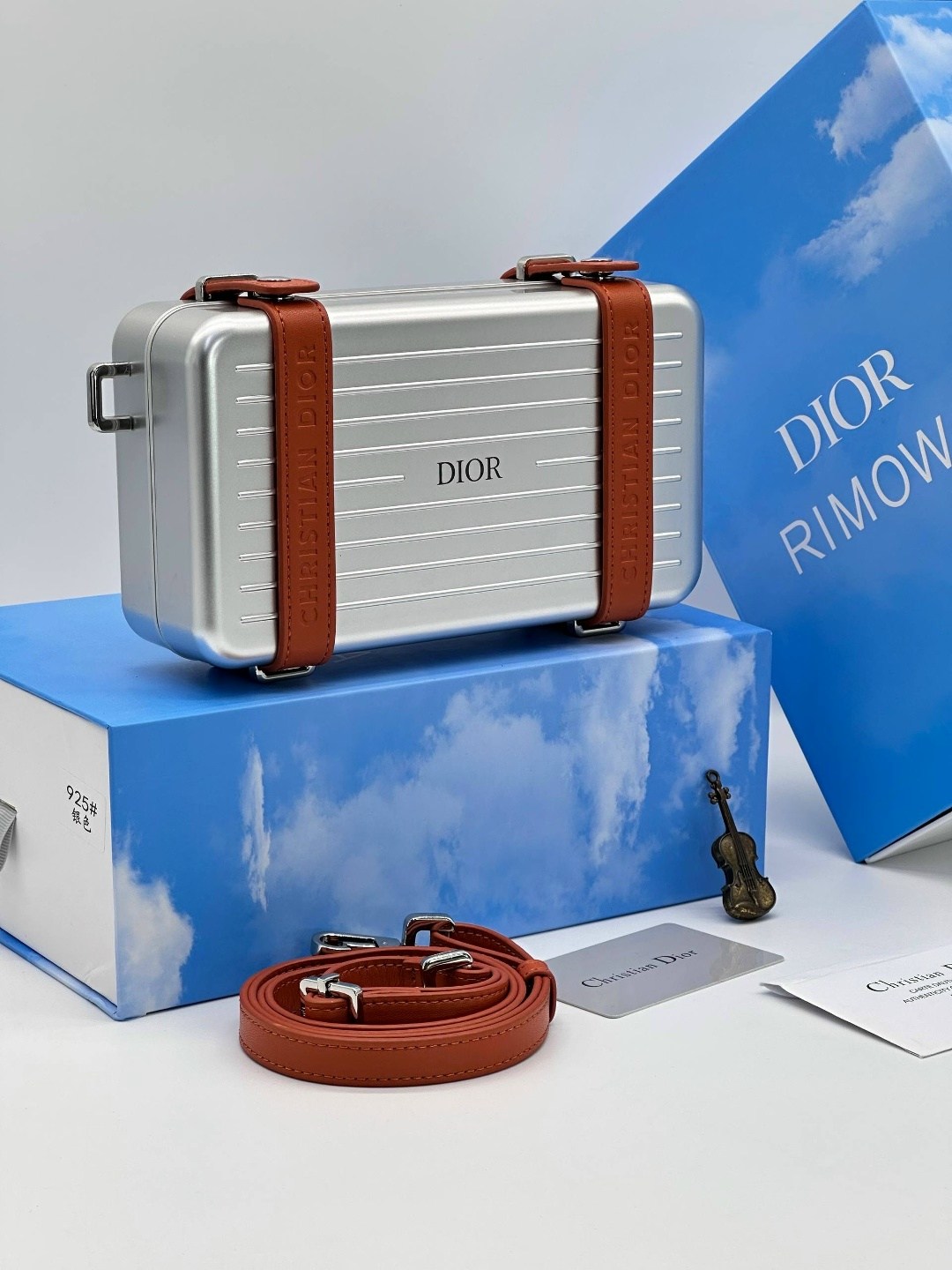 сумка dior rimowa,сумка dior,сумка женская christian dior,dior клатч,сумка женская dior