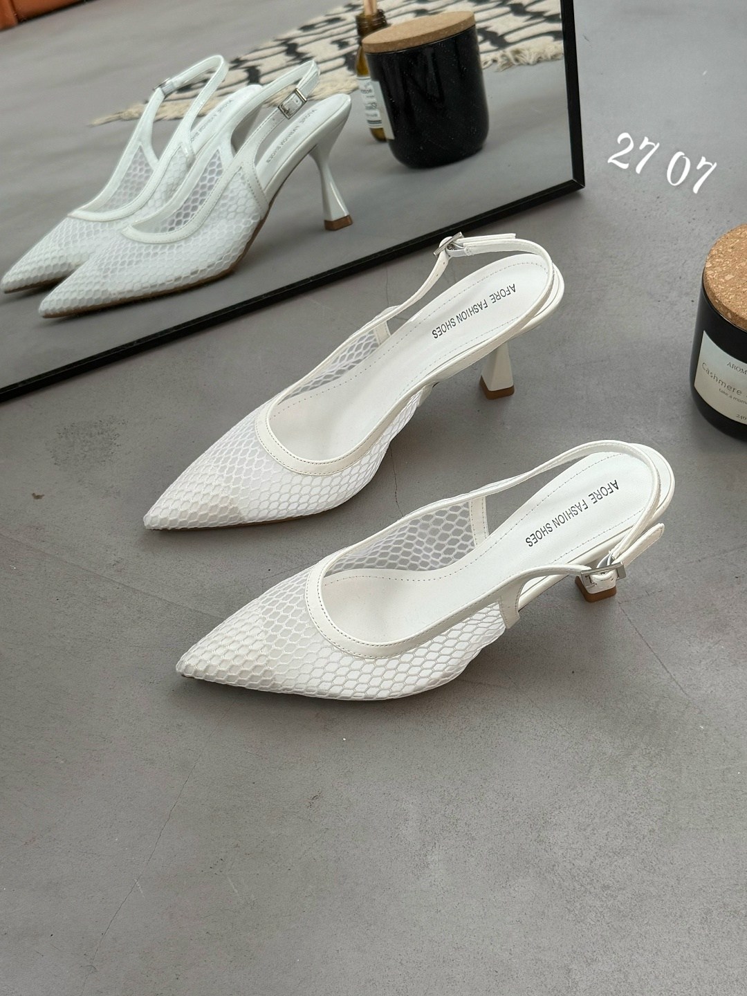 туфли-лодочки juliana с острым носком, украшенные жемчугом miss diva, серебро,туфли женские,туфли лодочка,серебряные туфли,стильные туфли