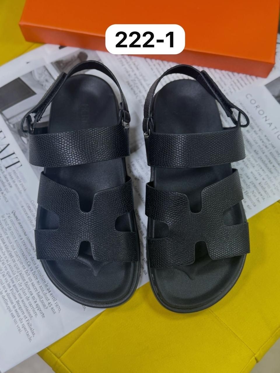 шлепанцы hermes,тапочки hermes,шлепки эрмес,шлепки гермес черные,тапочки хермес мужские