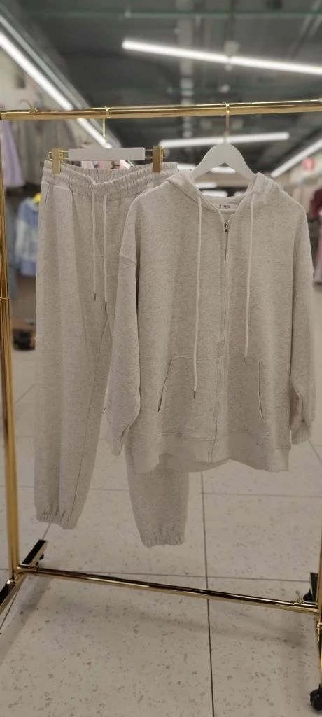 костюм loro piana,костюм brunello cucinelli,кашемировый костюм loro piana,костюм трикотажный,женские спортивные костюмы