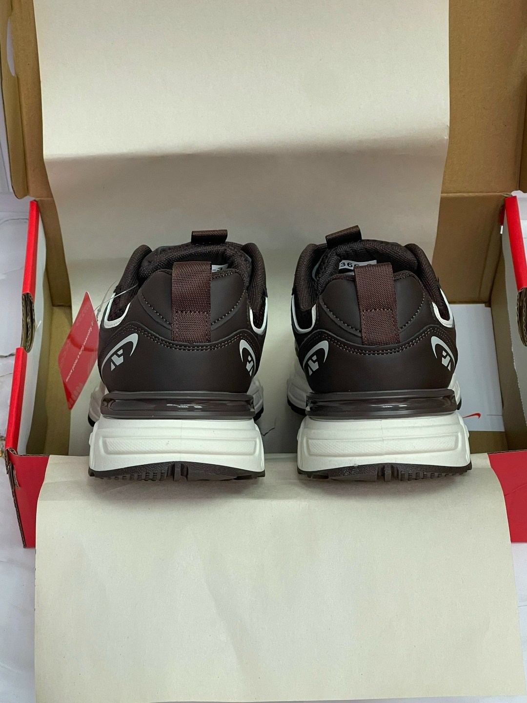 женские кроссовки,массивные кроссовки,кроссовки черные,женские массивные кроссовки,кроссовки на высокой подошве