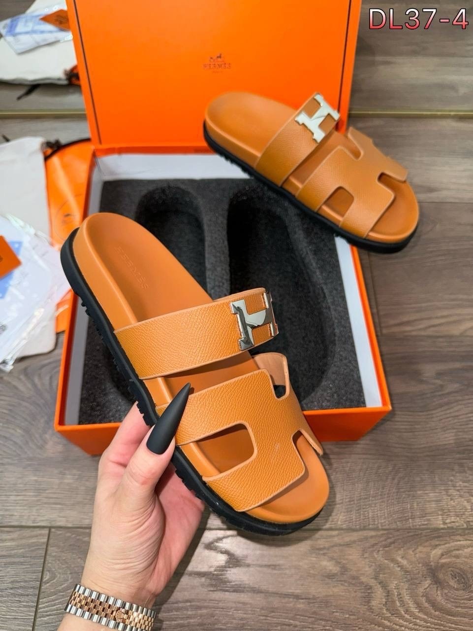 hermes шлепанцы,hermes босоножки,сандалии hermes,шлепанцы hermes оранжевые,шлепки женские hermes