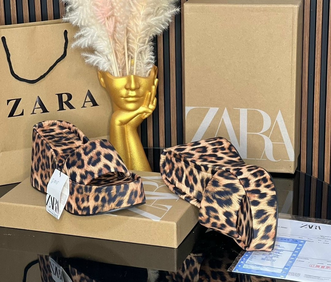 ,zara туфли леопард,леопардовые босоножки,леопардовые шлепки zara,женские босоножки