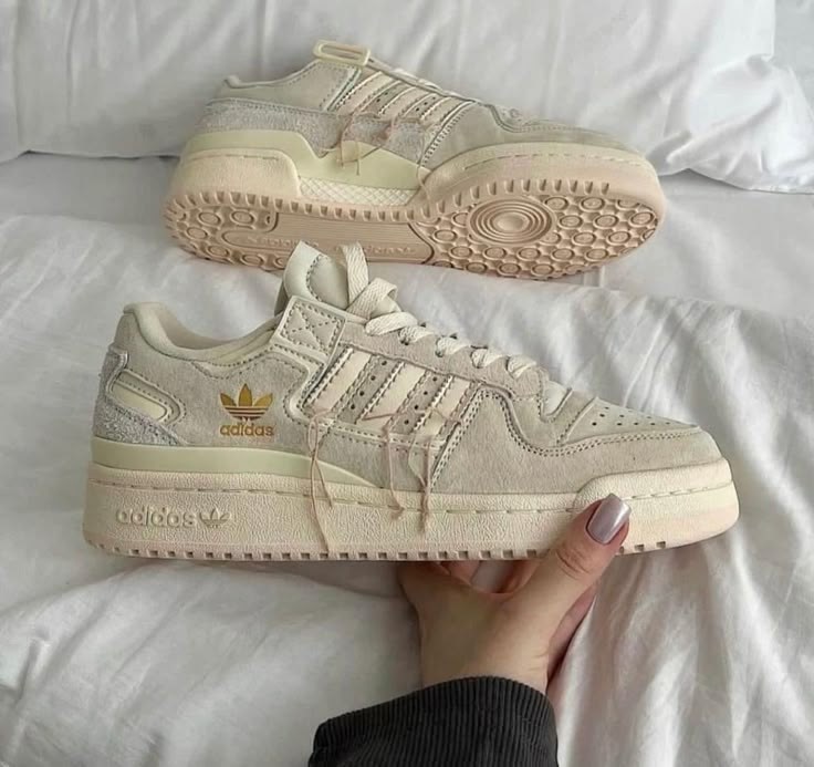 кроссовки adidas forum 84 low,кроссовки женские adidas,кроссовки adidas,adidas forum low 84 бежевый лайт,adidas forum low mid