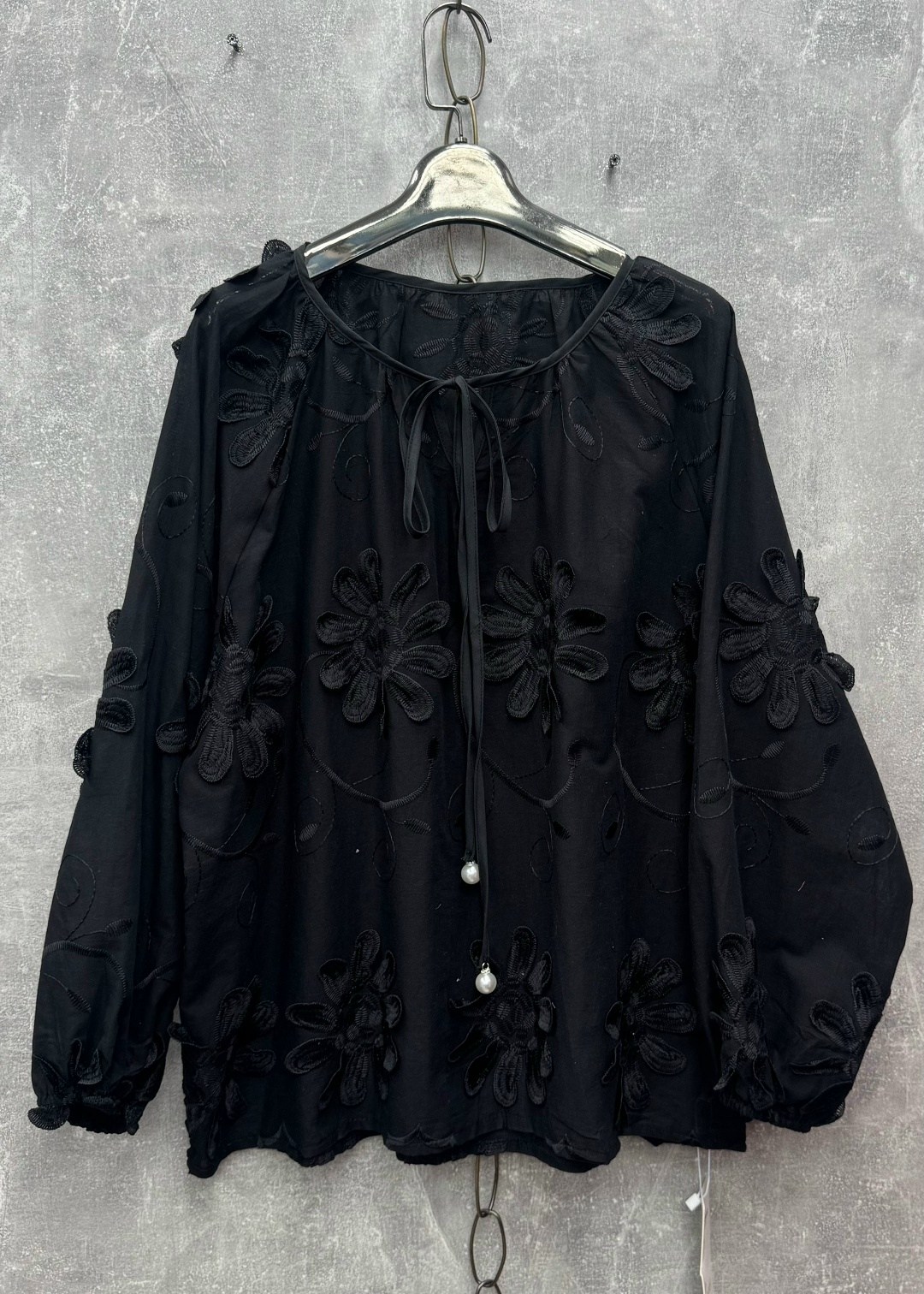 блузка модная,блузка с оборками,блуза,блузка с завязками,блузка белая