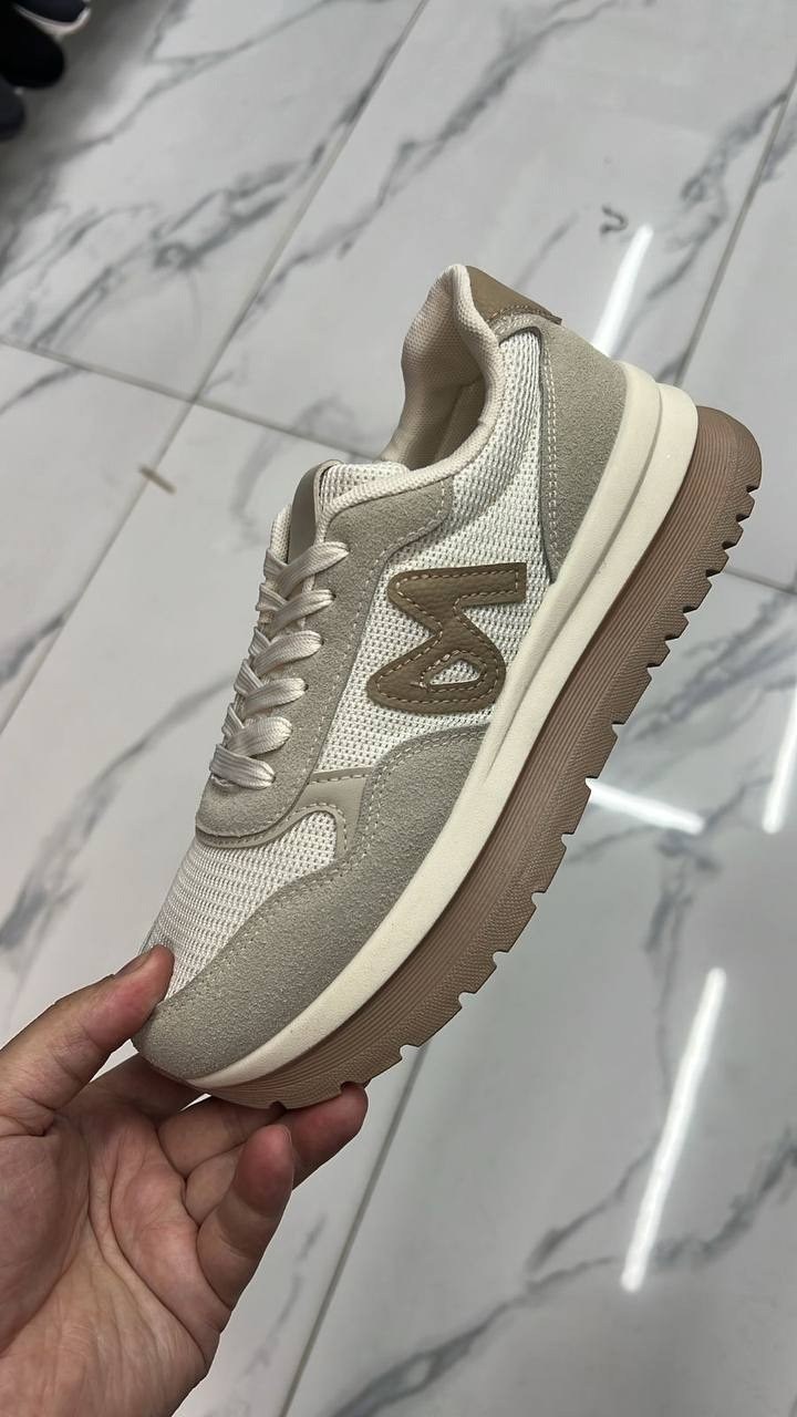 кроссовки женскиe,кроссовка,кроссовки повседневные,кроссовки ,кроссовки модные