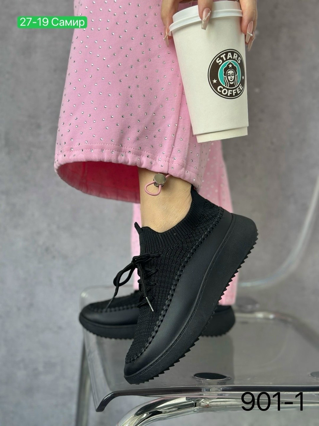 ,женские кроссовки,спортивная , женская,кроссовки адидас женские черные с черной подошвой