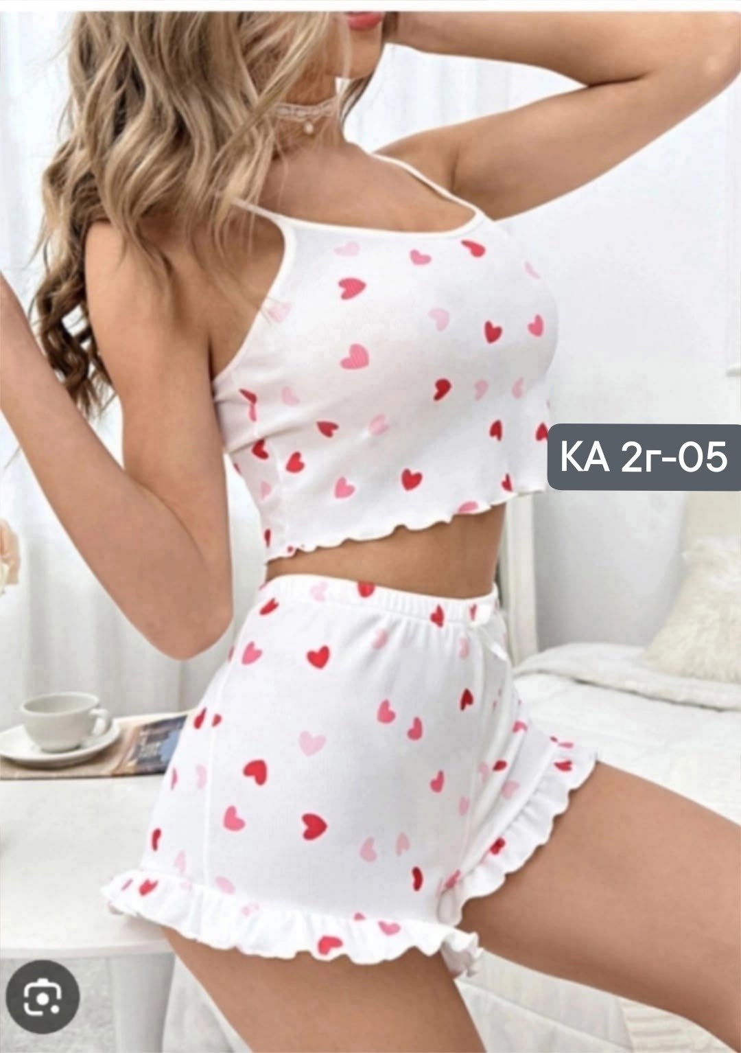 пижама женская с шортами с сердечками,домашняя одежда пижама,атласный пижамный комплект с принтом сердца, топ на бретельках и шорты,пижама женская,пижама женская топ и шорты арт. 1382227