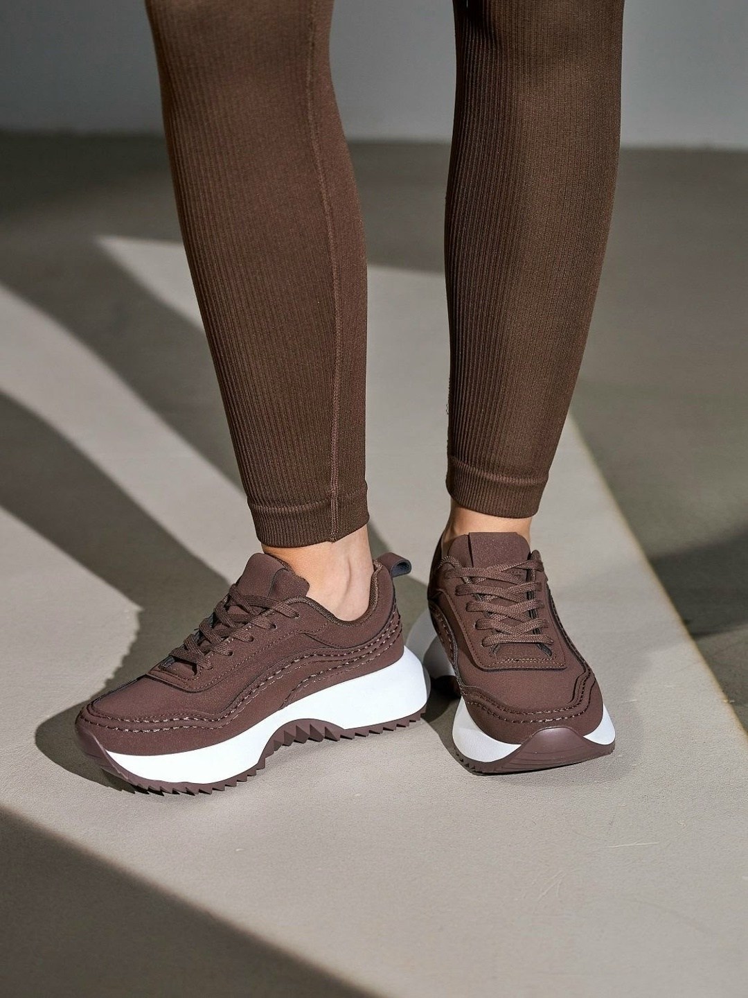 легинсы женские,легинсы,женские леггинсы,кроссовки женскиe,лосины женские