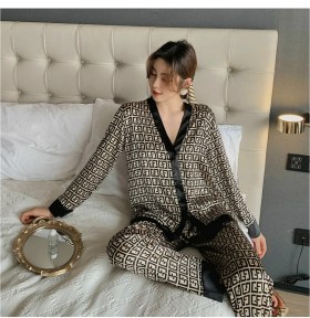 Домашняя одежда