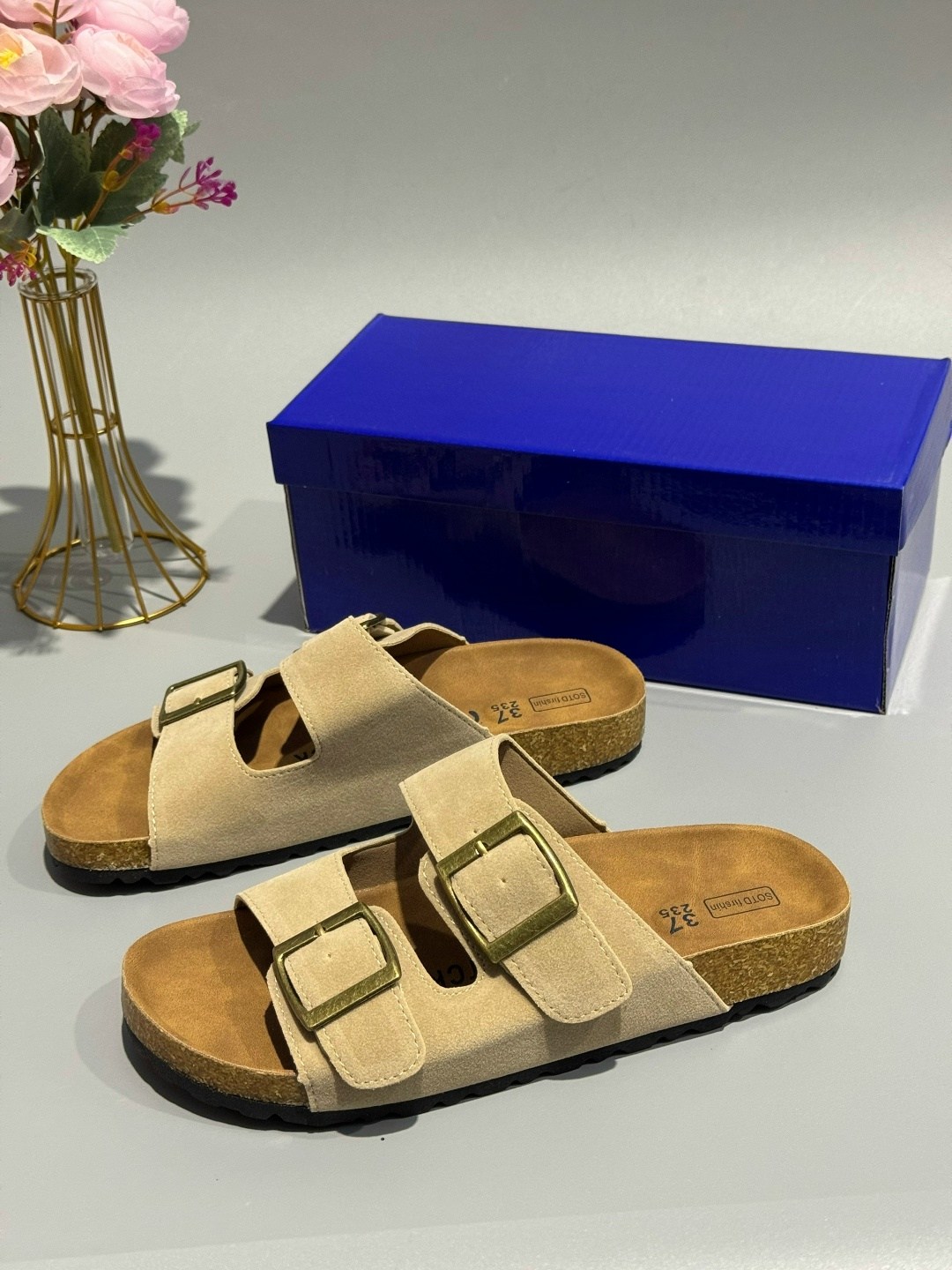 шлепки на пробковой подошве birkenstock,,шлепанцы женские,шлепки на пробковой подошве,босоножки шлепанцы