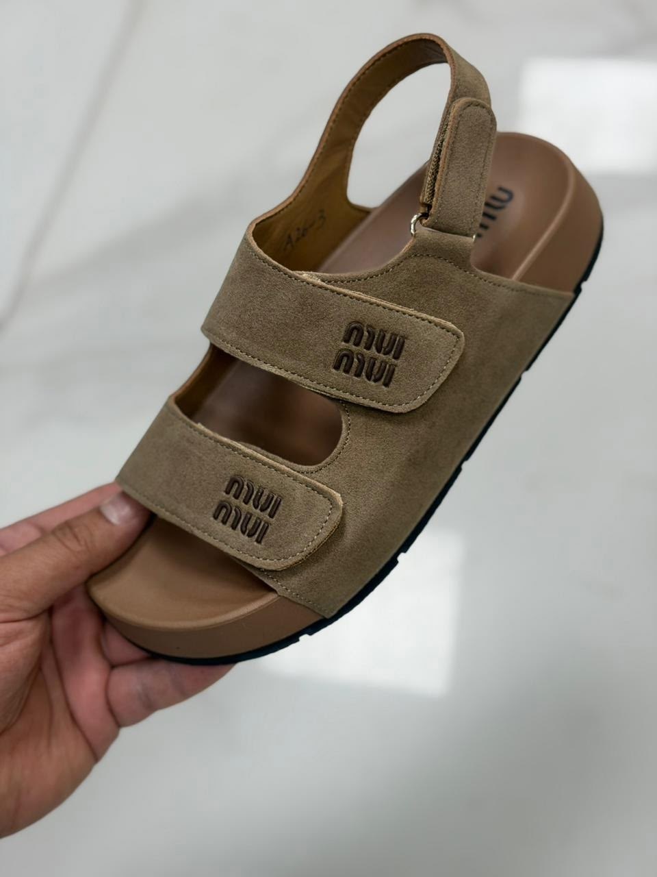 сандалии,женские сандалии,сандали,женские шлепанцы,шлепки женские