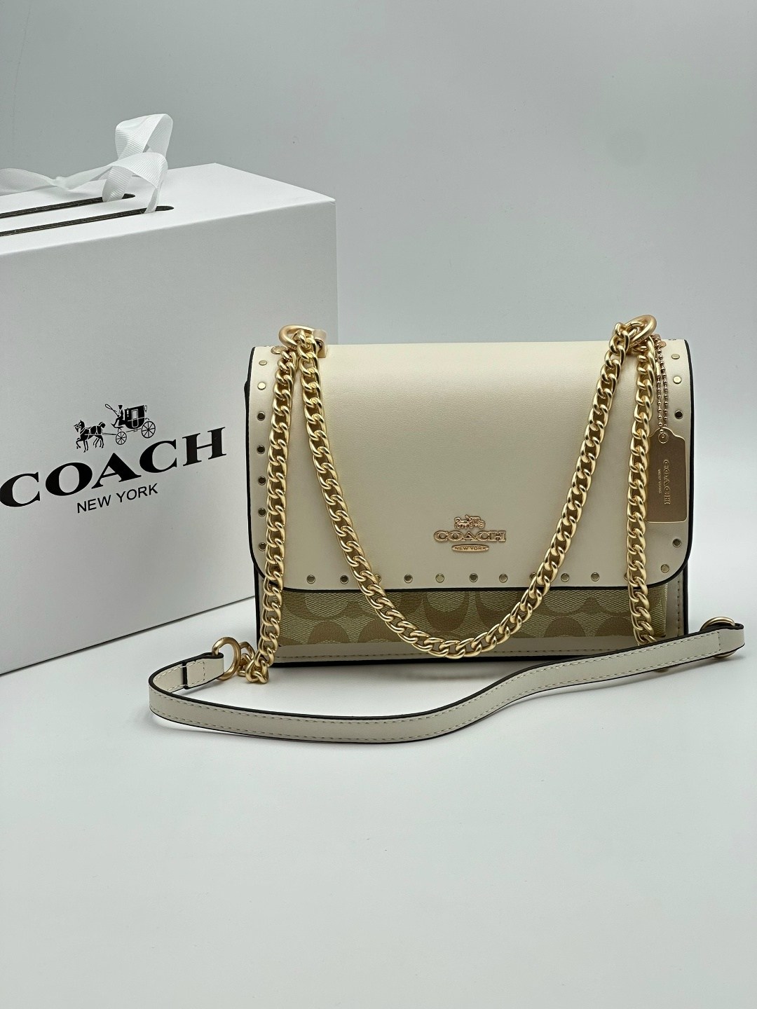 женская сумка coach,сумка coach,сумка coach через плечо,женская кожаная сумка через плечо coach klare,сумка