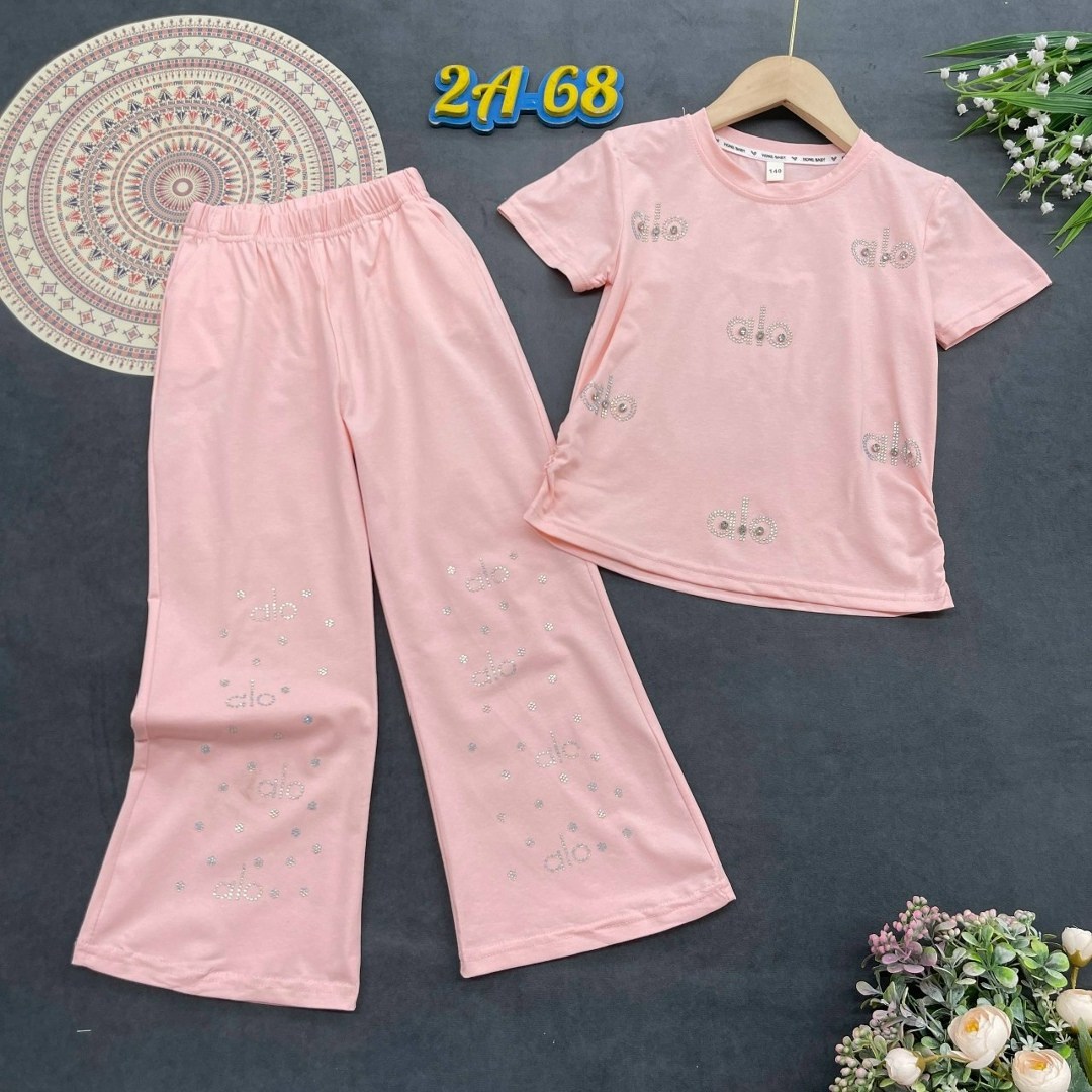 костюм для девочек,одежда для девочки,костюм трикотажный детский,детские костюмы,футболки для девочек