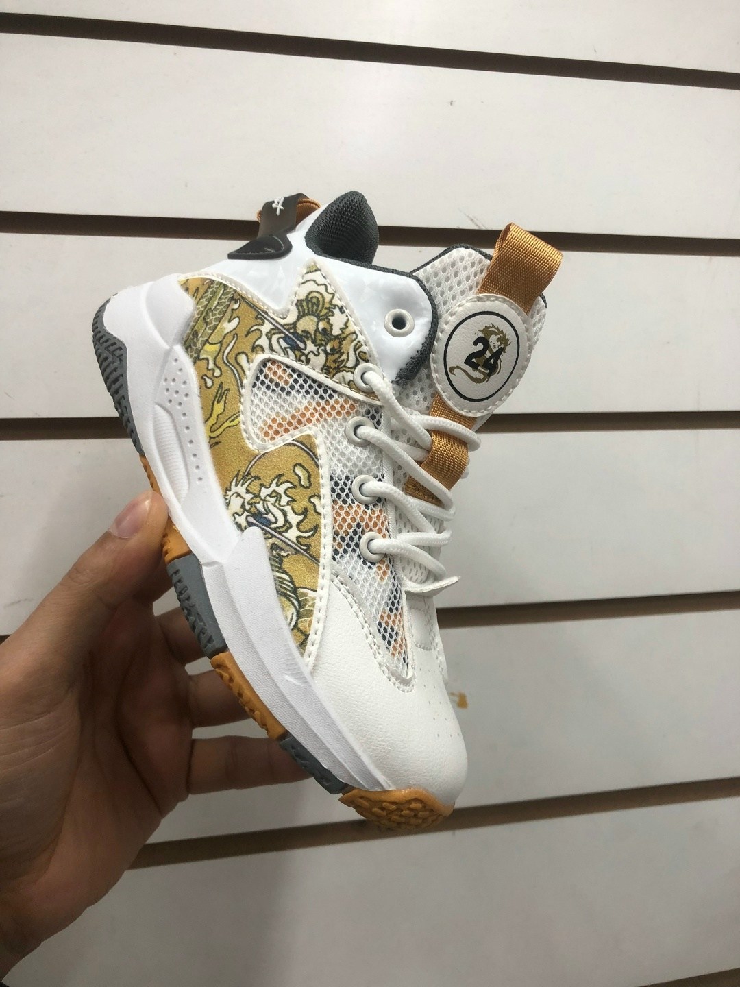 баскетбольные кроссовки,кроссовки детские баскетбольные,баскетбольная ,кроссовки,кроссовки для баскетбола