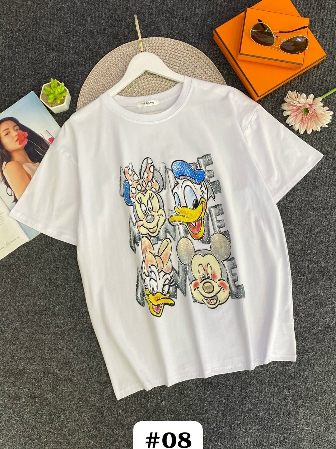 футболки женская,женские футболки с принтом,футболка оверсайз со стразам,футболки модные,летние футболки