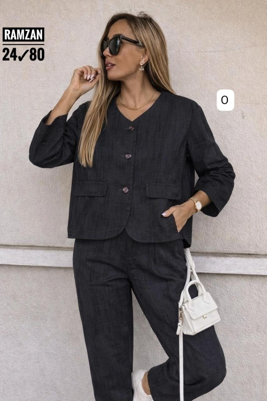 брючный вельветовый костюм с рубашкой,брючный костюм из вельвета женский,вельветовый костюм женский,костюм брючный с рубашкой,костюм брючный повседневный