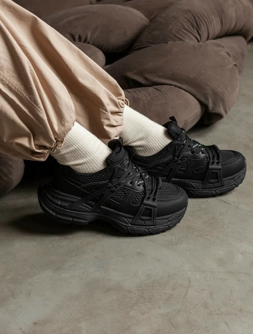 ,массивные кроссовки,кроссовки женскиe,chunky кроссовки,черные кроссовки