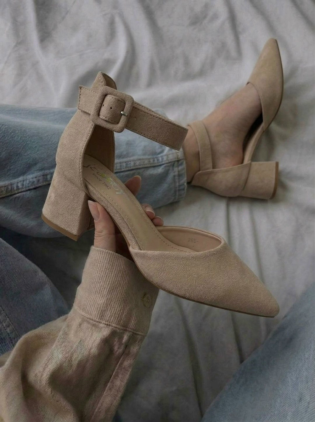 туфли красные на каблуке,замшевые босоножки,красные замшевые босоножки,красные замшевые босоножки на каблуке,туфли лодочка