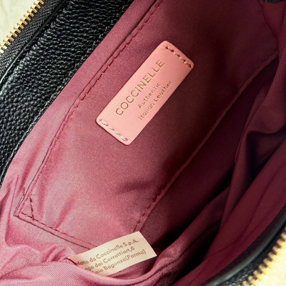 сумка женская coccinelle,сумка coccinelle,coccinelle сумка на плечо priscilla черный,coccinelle сумка-тоут merveille черный,сумка через плечо coccinelle c-easy small цвет noir