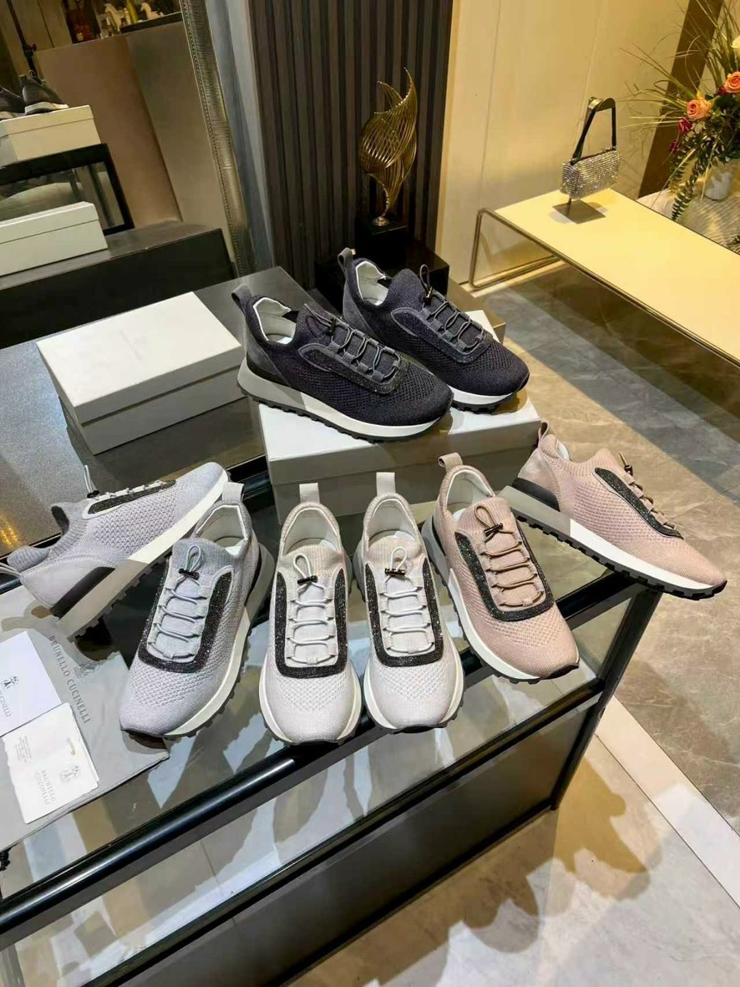 ,комбинированные кроссовки brunello cucinelli,кроссовки brunello cucinelli,кроссовки женские brunello cucinelli,женские кроссовки