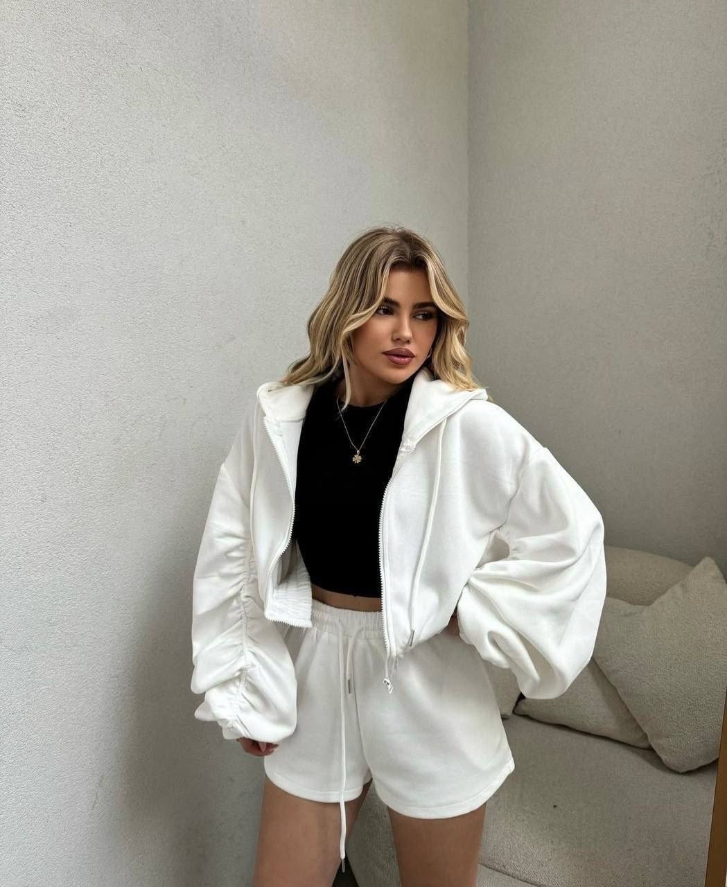 костюм шортами,,женские костюмы,спортивные костюм с шортами,костюм двойка