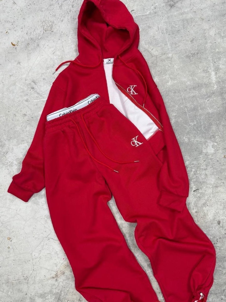 спортивный костюм кельвин кляйн оригинал,серый спортивный костюм кельвин кляйн,костюм спортивный,спортивный костюм кельвин кляйн,спортивный костюм calvin klein