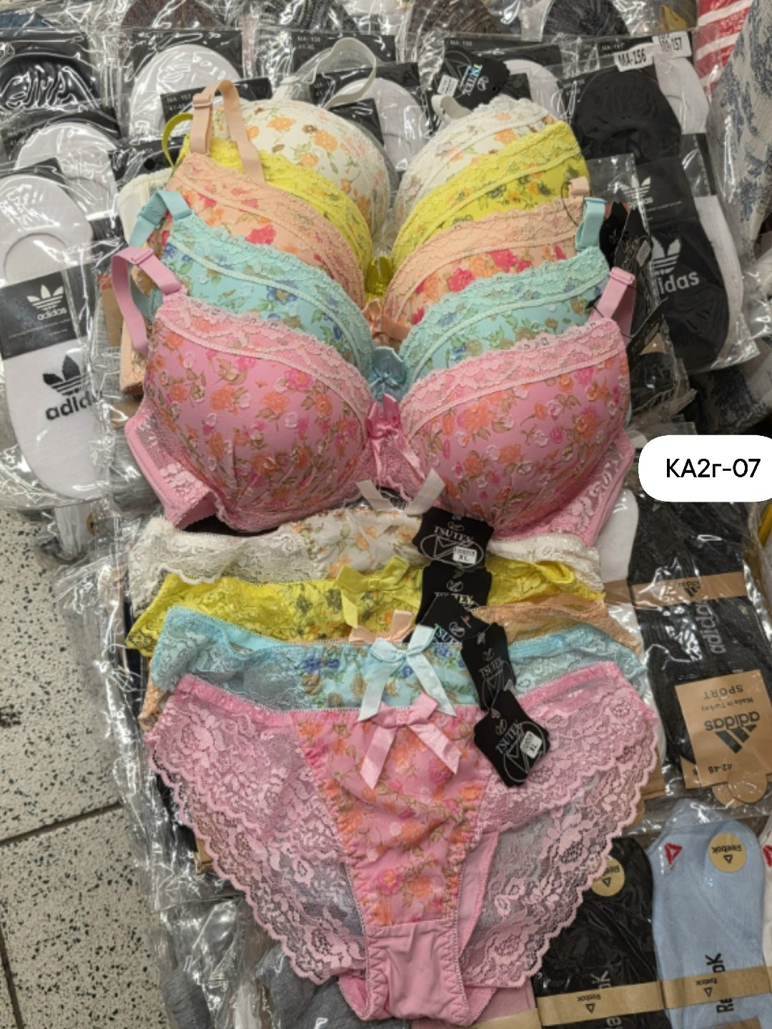 комплект нижнего белья,женский комплект нижнего белье,женская нижнее белье,бюстгальтер,бюстгальтер комплект