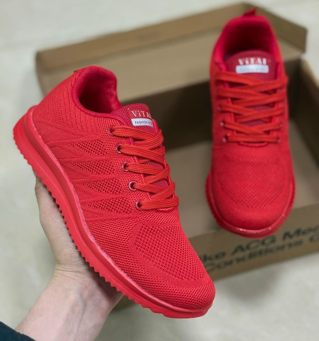 ,красные кроссовки,женские кроссовки,кроссовка,мужской кроссовки
