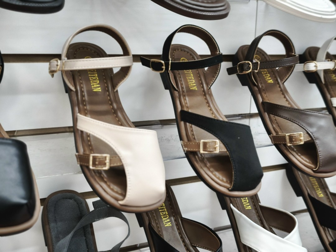 ,босоножки сандали,босоножки,босоножки модные,женские шлепанцы