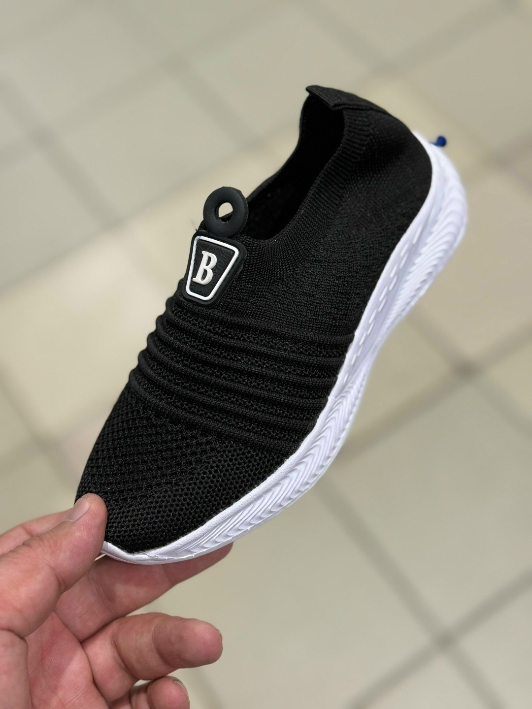 кроссовки,кроссовки слипоны,слипоны ,спортивная ,слипоны серые