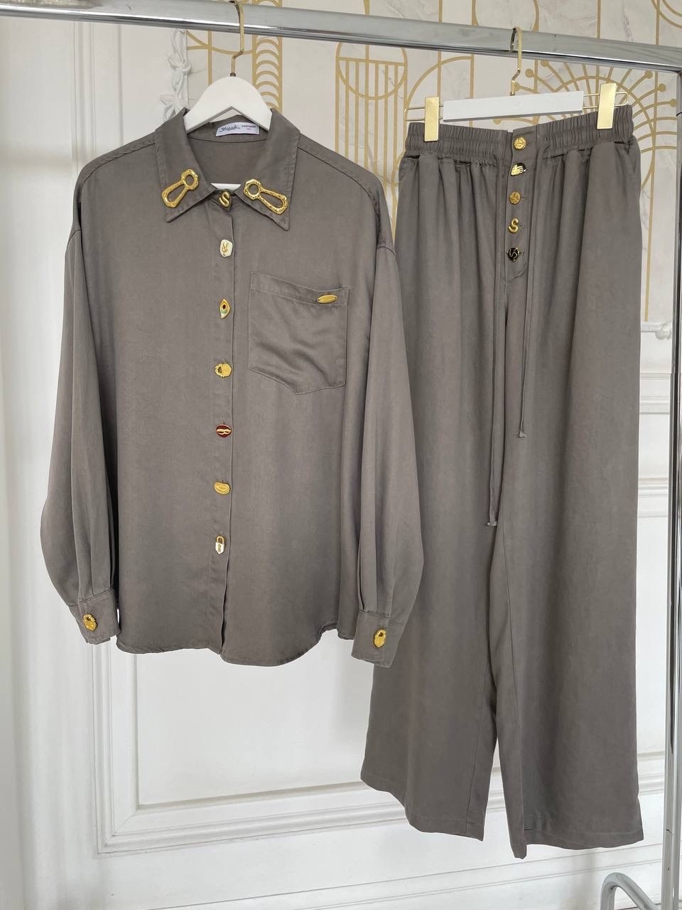 брючный костюм,женский брючный костюм,костюм брючный с рубашкой,костюм с брюками,костюм льняной брючный