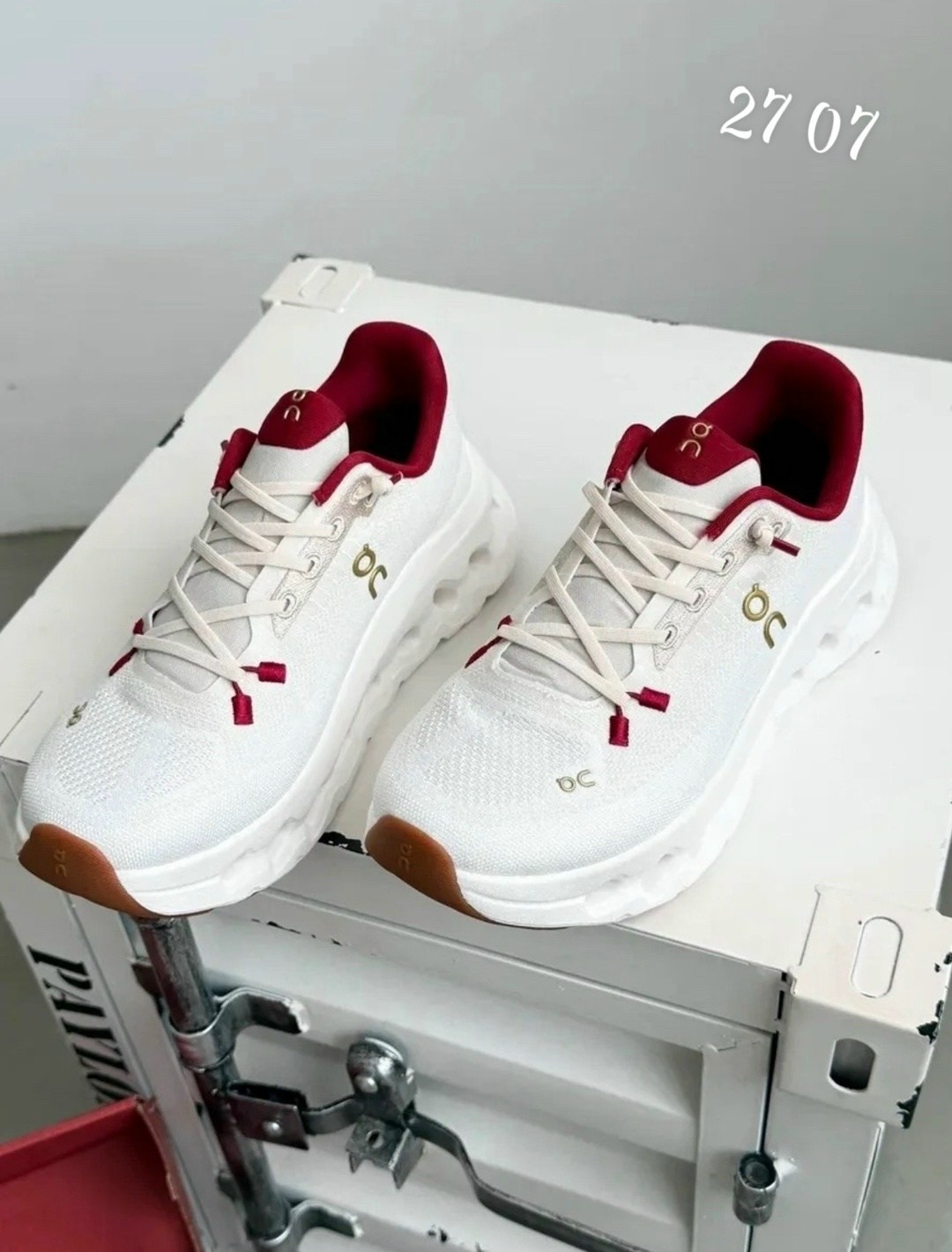 спортивная ,кроссовки мужские женские,кроссовки on,кроссовки женскиe,беговая