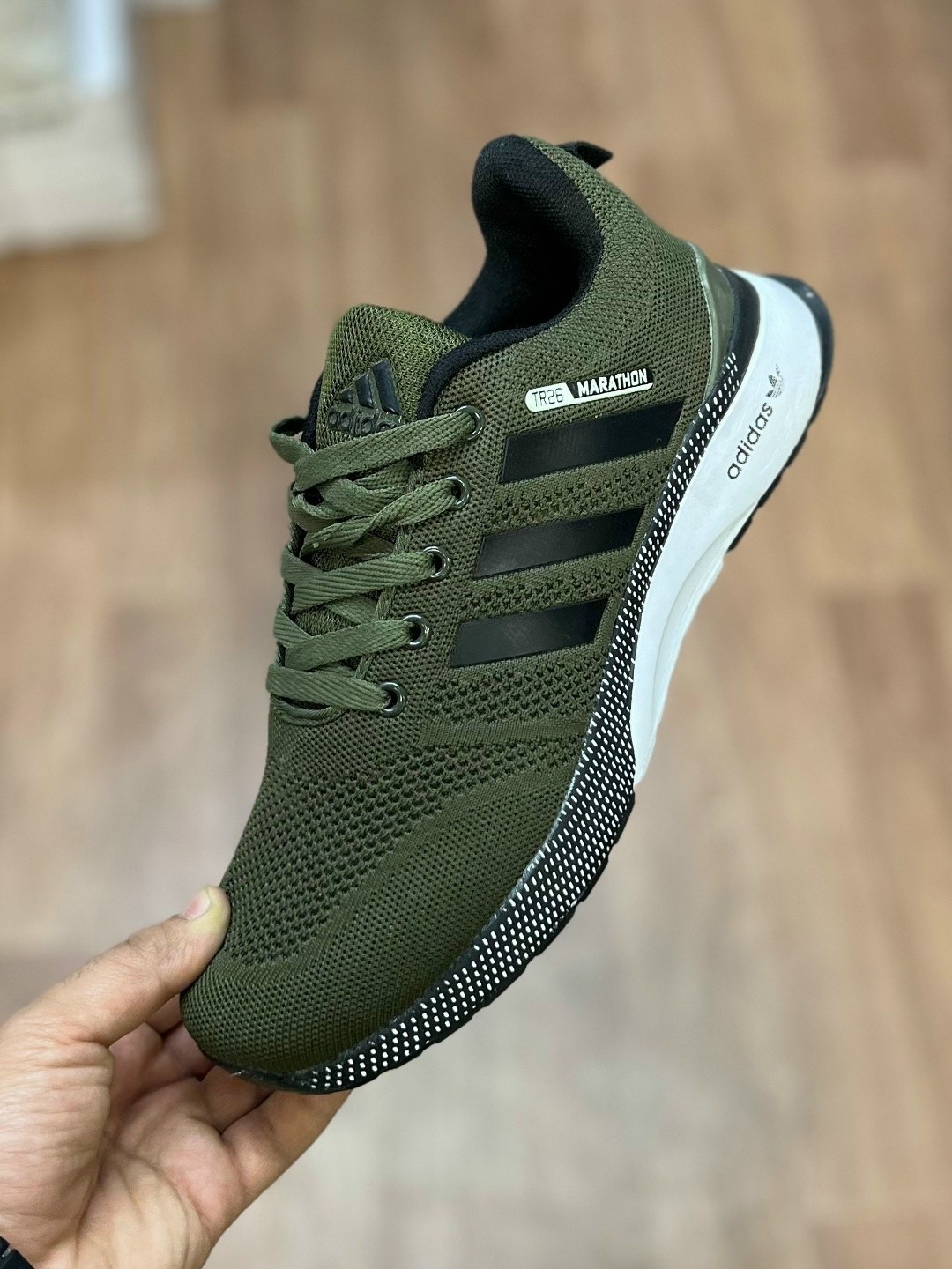 кроссовки adidas,кроссовки adidas мужские,кроссовки адидас,кроссовки,оранжевые кроссовки