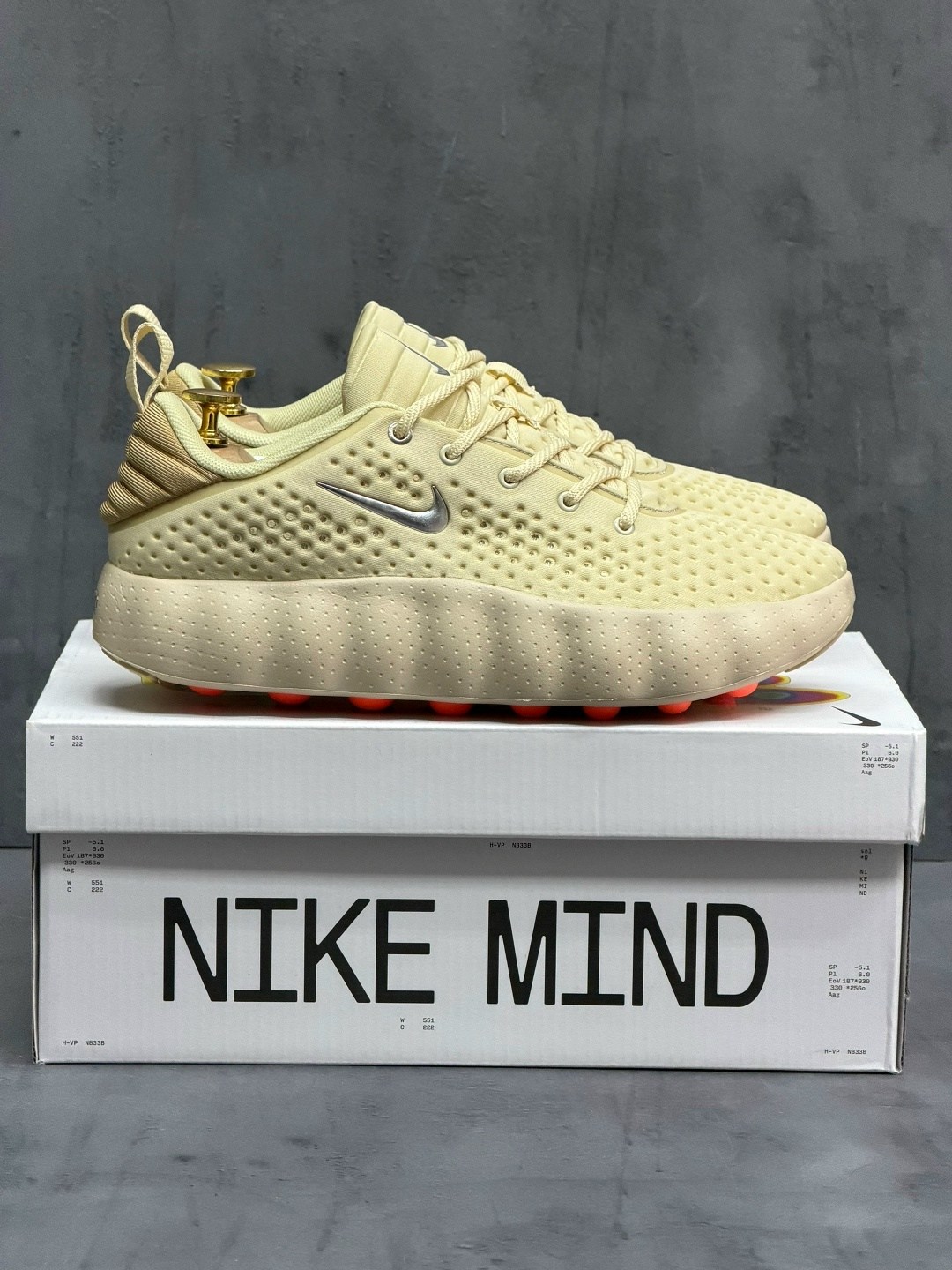 кроссовки nike,кроссовки,nike кроссовки женские,nike mind 002,оригинальные кроссовки