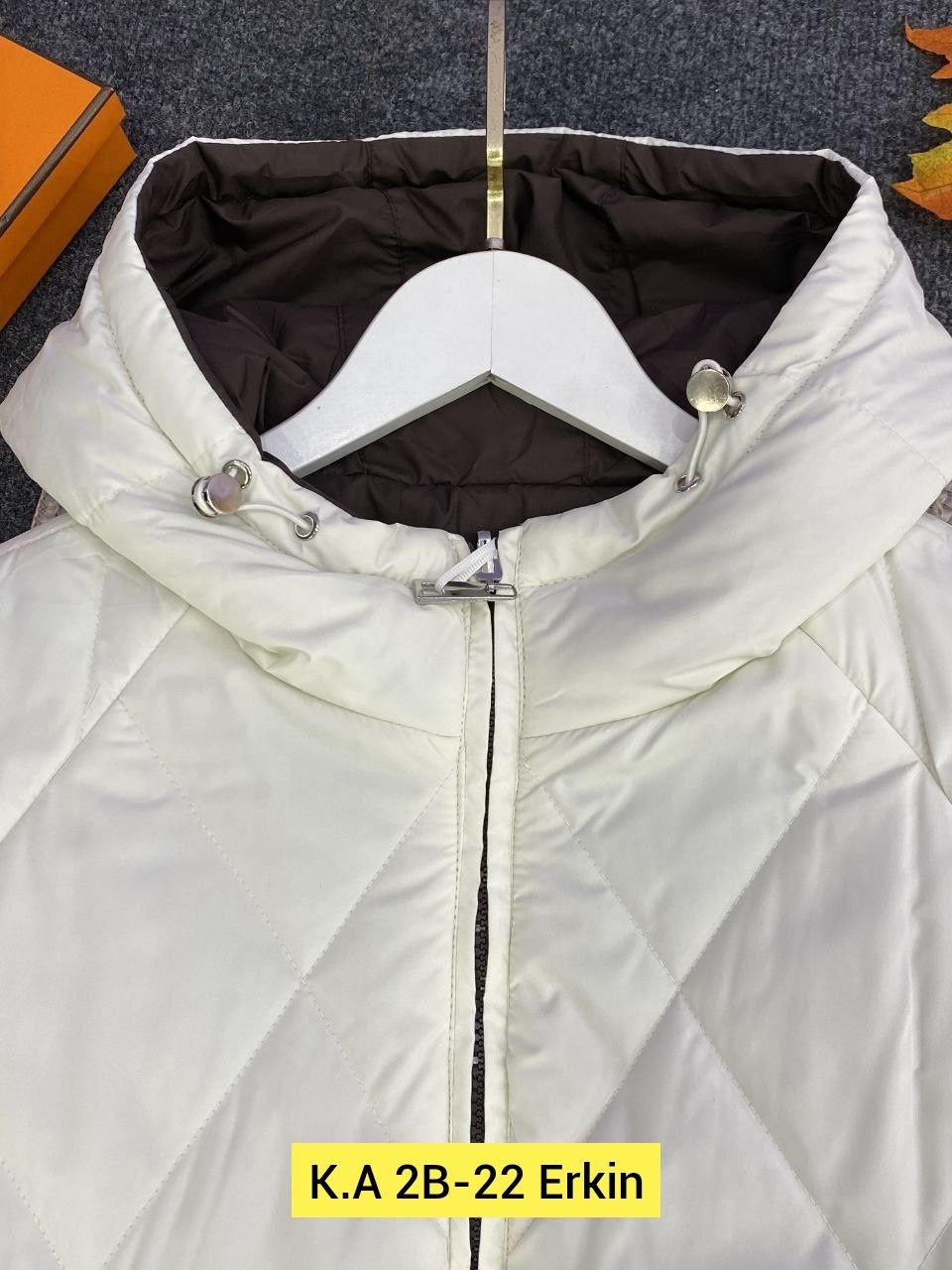 куртка женская,женская демисезонная куртка,куртка,куртка демисезонная,куртка женская белая